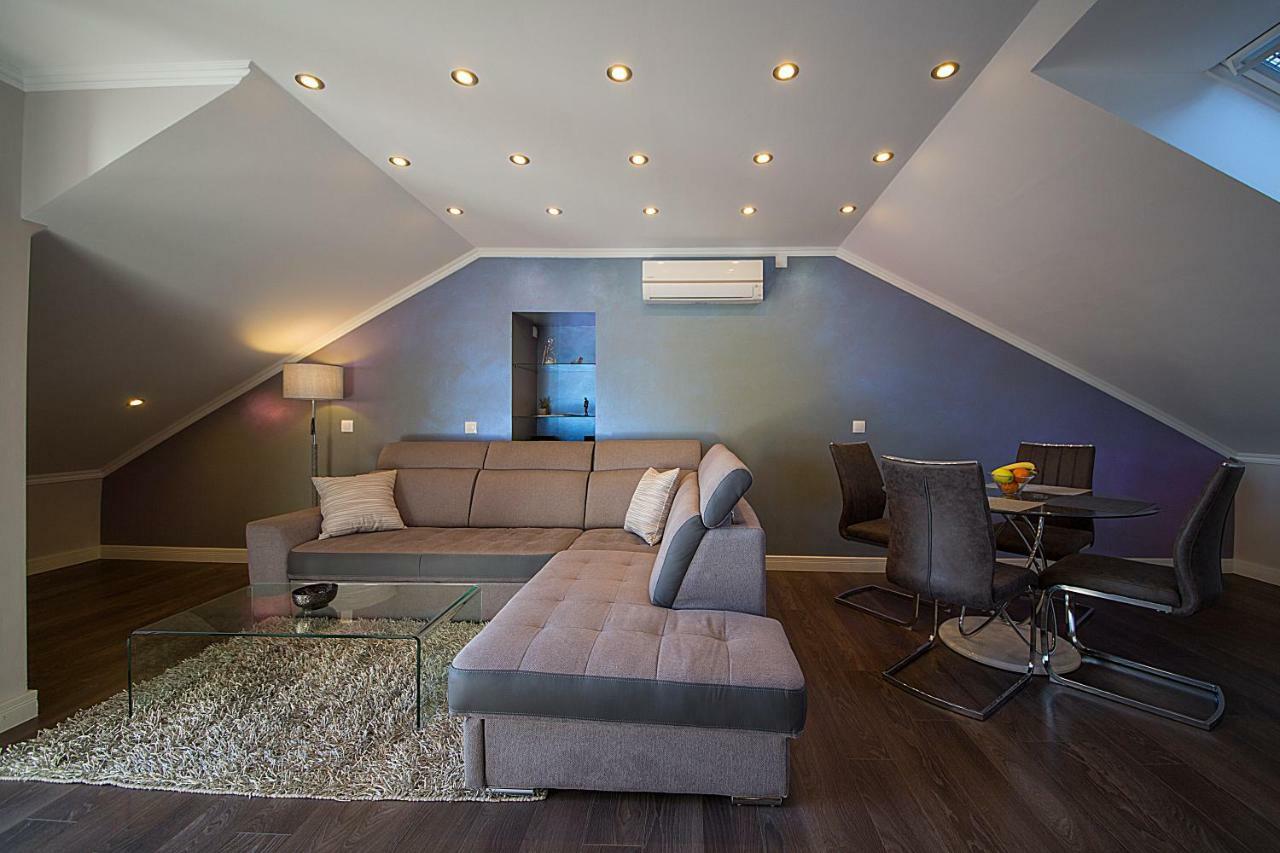 Apartments Tasha Mali Lošinj Eksteriør billede