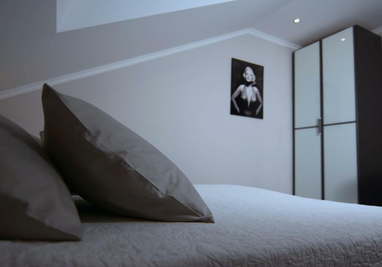 Apartments Tasha Mali Lošinj Eksteriør billede